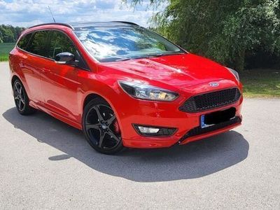 Gebraucht Ford Focus Sport 125 PS (91 kW) 2015 Rot Kombi