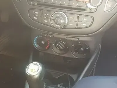 Gebraucht Opel Corsa Active 90 PS (66 kW) 2016 Schwarz Kleinwagen