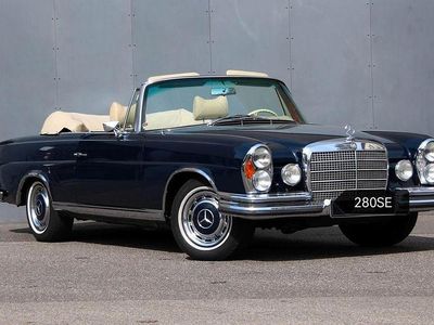 Gebraucht Mercedes 280 160 PS (117 kW) 1970 Blau Cabrio