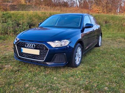 Blau Gebraucht 2024 Audi A1 Sportback Advanced Kleinwagen | 20.600 € (Guter Preis)