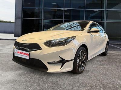 Neu Kia Ceed 140 PS (102 kW) 2025 Kleinwagen