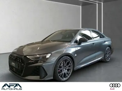 Neu Audi RS3 Sport 400 PS (294 kW) 2026 Grau Limousine