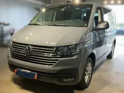 Gebraucht VW Multivan Trendline 110 PS (80 kW) 2020 Grau Van / Kleinbus