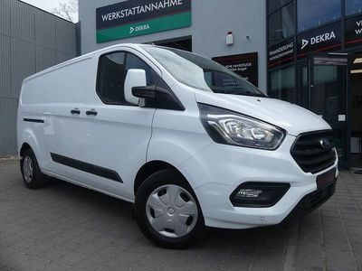 Gebraucht Ford Transit Custom 131 PS (96 kW) 2020 Frozen white (metallic) Van