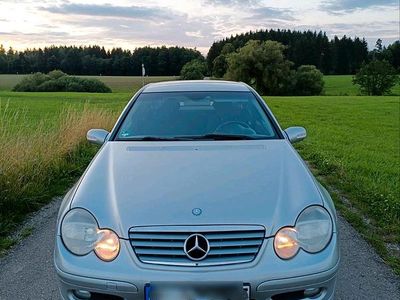 Gebraucht 2003 Mercedes C180 Coupé | 1.500 €