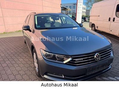 Second-hand VW Passat Comfortline 150 CP (110 kW) 2017 Gri Break