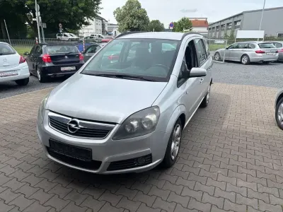 Gebraucht Opel Zafira Edition 101 PS (74 kW) 2006 Silber Van / Kleinbus