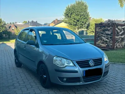 Gebraucht VW Polo 75 PS (55 kW) 2007 Grau Kleinwagen