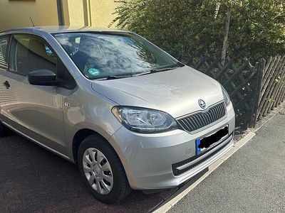 Silber Gebraucht 2016 Skoda Citigo Active Kleinwagen | 5.700 € (Fairer Preis)