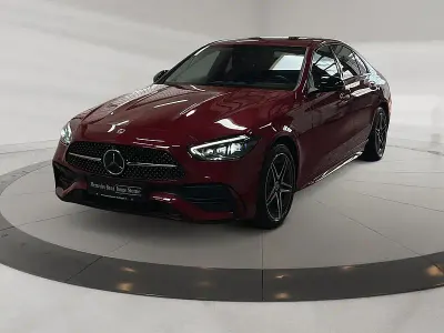 Gebraucht Mercedes C300e AMG 197 PS (144 kW) 2023 Designo patagonienrot metallic Limousine