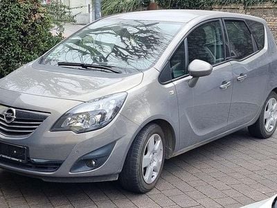 Gebraucht Opel Meriva Innovation 140 PS (102 kW) 2010 Beige Van / Kleinbus
