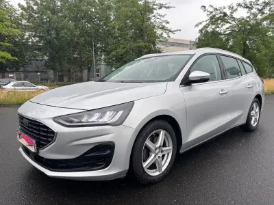 Gebraucht Ford Focus Style 120 PS (88 kW) 2022 Silber Limousine