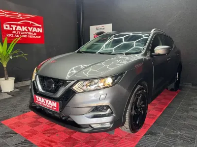 Gebraucht Nissan Qashqai N-Connecta 159 PS (116 kW) 2019 Grau SUV
