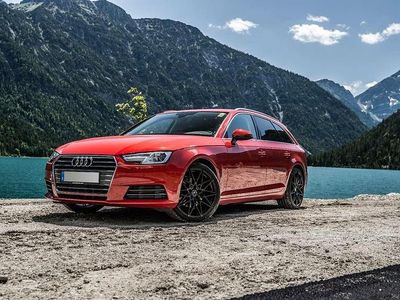 Rot Gebraucht 2016 Audi A4 Sport Kombi | 17.000 € (Teuer)