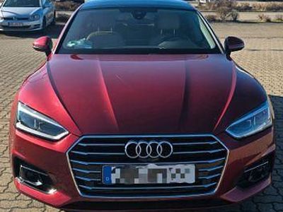Gebraucht Audi A5 Sportback Design 218 PS (160 kW) 2017 Rot Kleinwagen