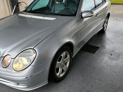 gebraucht Mercedes E270 CDI Avantgarde 1.Hand