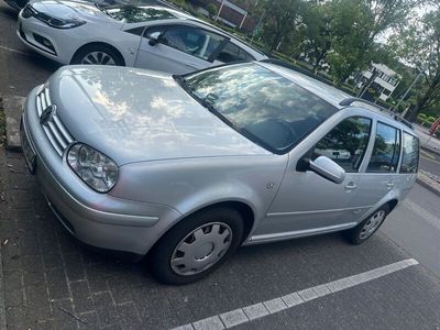 VW Golf IV