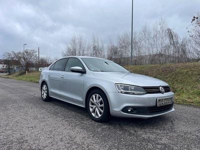 Gebraucht VW Jetta Comfortline 105 PS (77 kW) 2012 Silber Limousine