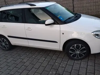 Gebraucht Skoda Fabia 69 PS (50 kW) 2009 Weiß Kombi