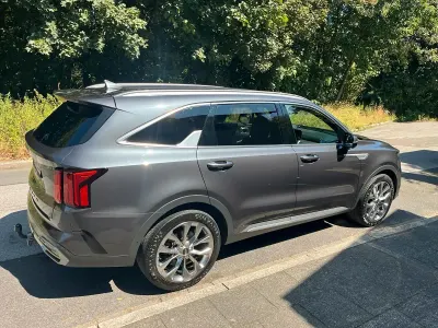 Gebraucht Kia Sorento 203 PS (149 kW) 2021 Grau SUV