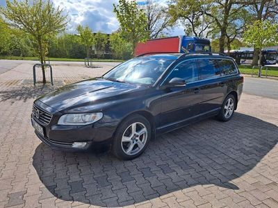 gebraucht Volvo V70 D4 Summum