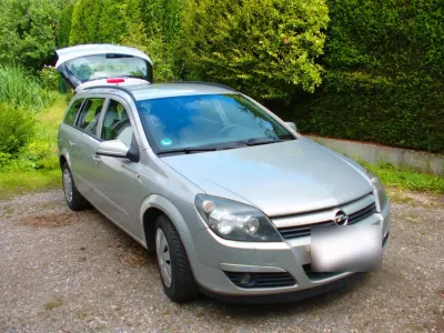 Gebraucht Opel Astra 105 PS (77 kW) 2005 Grau Kombi