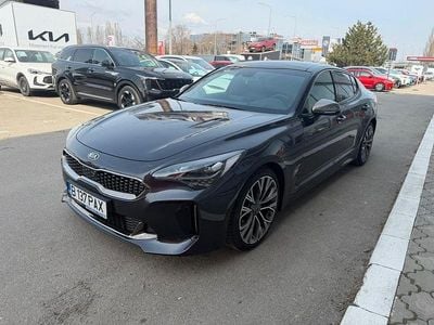 Gebraucht Kia Stinger GT-Line 245 PS (180 kW) 2019 Schwarz Kleinwagen