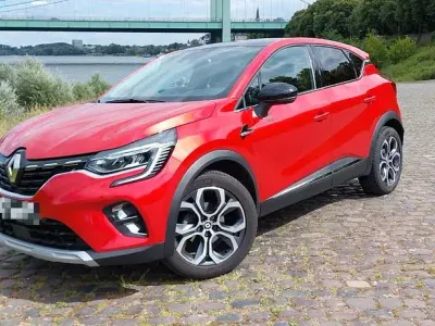 Gebraucht Renault Captur 140 PS (102 kW) 2022 Rot SUV