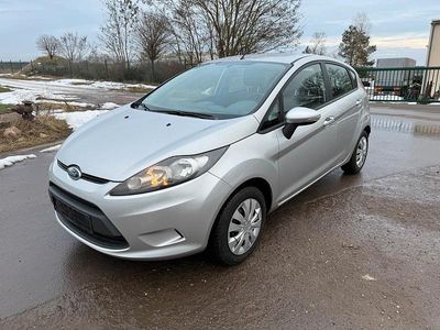 Gebraucht Ford Fiesta 60 PS (44 kW) 2009 Silber Kleinwagen