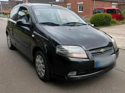 Gebraucht Chevrolet Kalos 94 PS (69 kW) 2008 Schwarz Kleinwagen