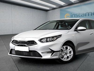 Gebraucht Kia Ceed 101 PS (74 kW) 2024 Silber Kleinwagen