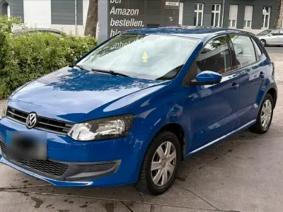 Gebraucht VW Polo 65 PS (47 kW) 2009 Blau Kleinwagen