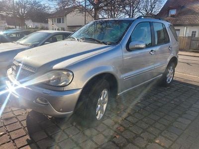 Mercedes ML270