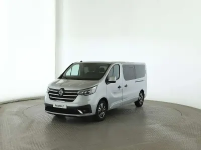 Gebraucht Renault Trafic LE 170 PS (125 kW) 2024 Grau Van / Kleinbus