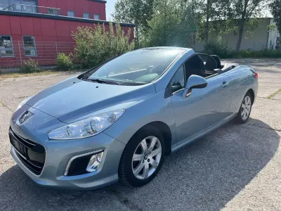 Gebraucht Peugeot 308 CC Active 120 PS (88 kW) 2013 Blau Cabrio