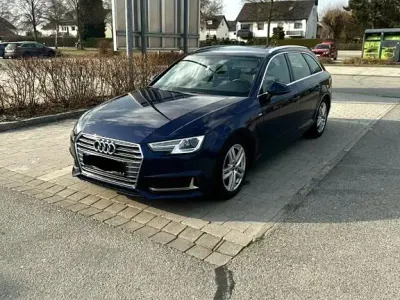 Gebraucht Audi A4 S-Line 190 PS (139 kW) 2019 Blau Kombi