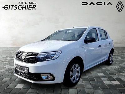 Weiß Gebraucht 2020 Dacia Sandero Essentiel Limousine | 8.300 € (Guter Preis)