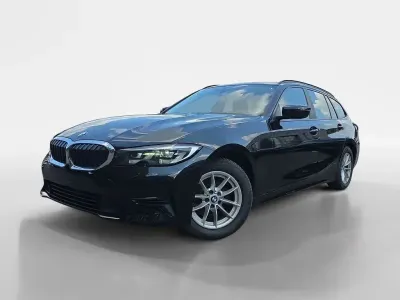Gebraucht BMW 320 Advantage 190 PS (139 kW) 2021 Schwarz Kombi