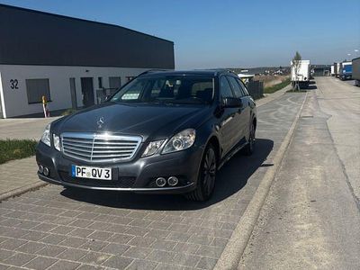 Second-hand Mercedes E250 Elegance 204 CP (150 kW) 2010 Gri Berlinǎ
