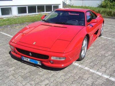 Usata Ferrari F355 381 CV (280 kW) 1995 Rosso Cabrio