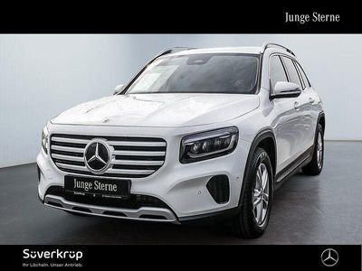 Mercedes GLB220