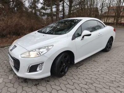 Gebraucht Peugeot 308 CC 156 PS (114 kW) 2012 Weiß Cabrio
