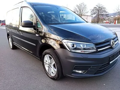 Gebraucht VW Caddy Comfortline 102 PS (75 kW) 2020 Schwarz Van / Kleinbus