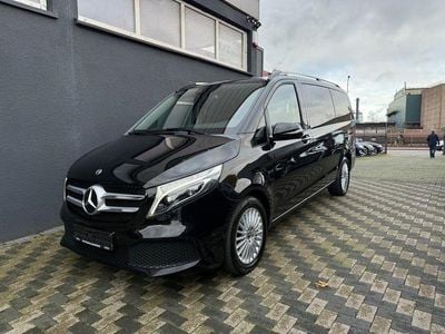 Mercedes V220