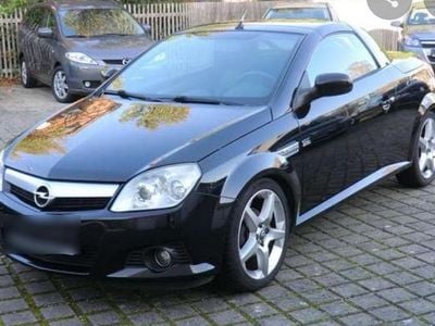 Gebraucht Opel Tigra 66 PS (48 kW) 2009 Schwarz Cabrio