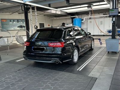 gebraucht Audi A6 2.0 TDI ultra S tronic Avant - sehr gepflegt