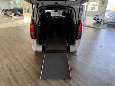 Usata Toyota Proace Verso City 110 CV (80 kW) 2023 Bianco Station wagon