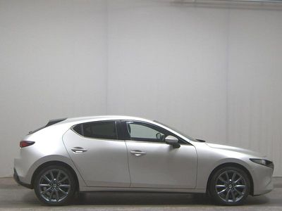 Weiss Gebraucht 2023 Mazda 3 Limousine | 19.980 € (Guter Preis)