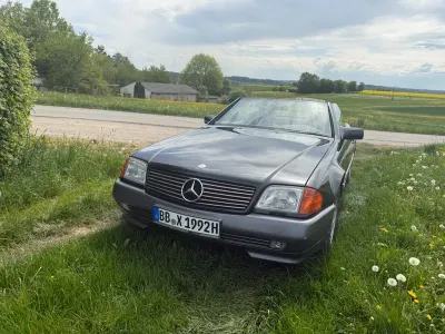 Usata Mercedes SL300 231 CV (169 kW) 1992 Nero Cabrio