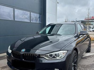 Gebraucht BMW 320 184 PS (135 kW) 2015 Schwarz Kombi